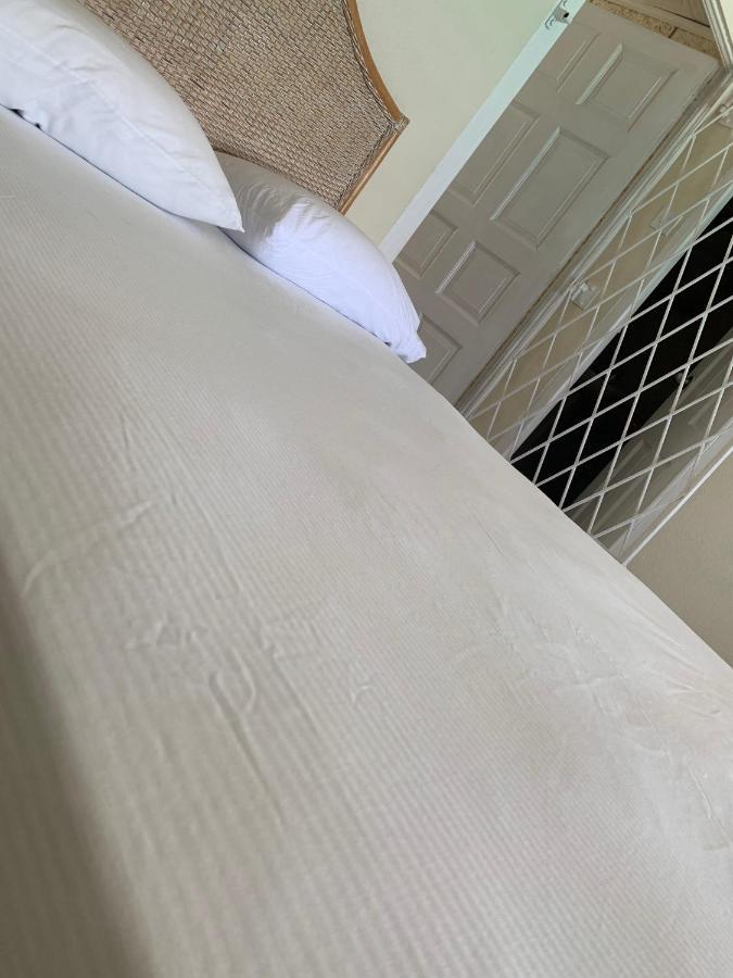 Beach Vue Barbados Bridgetown Ngoại thất bức ảnh